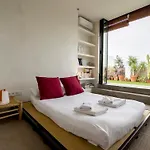 Serranos Apartament