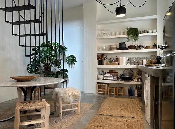 Serranos Apartamento *
